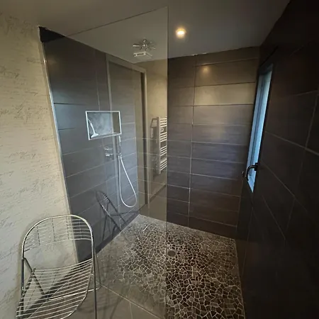 Holiday home Les Lauriers Du Loft Pazayac
